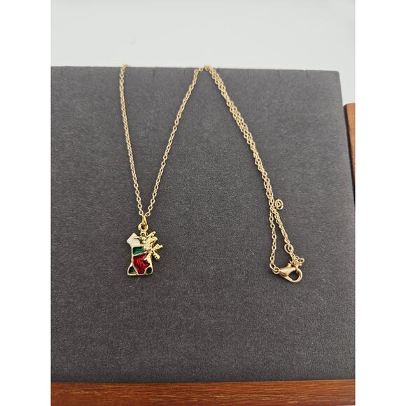 Christmas Stocking Gold Tone Chain Enamel Pendant Necklace Holiday Festive - Picture 4 of 4